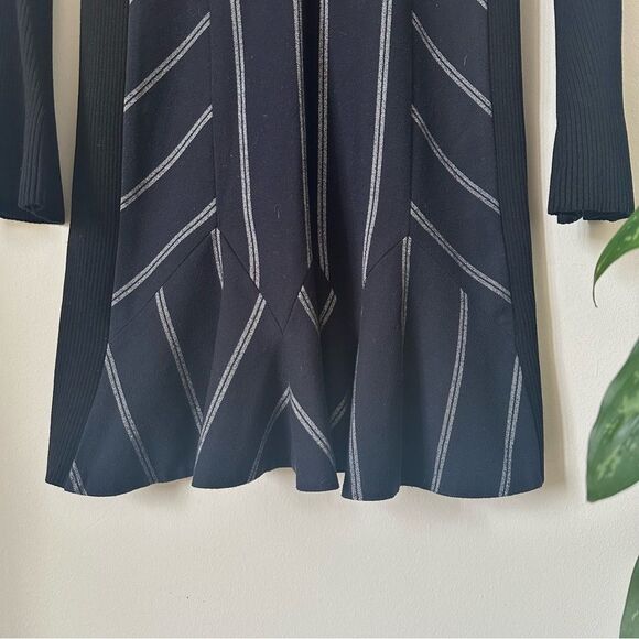 Derek Lam 10 Crosby Navy Blue Striped Mini Knitted Dress Size 6 - Picture 5 of 5